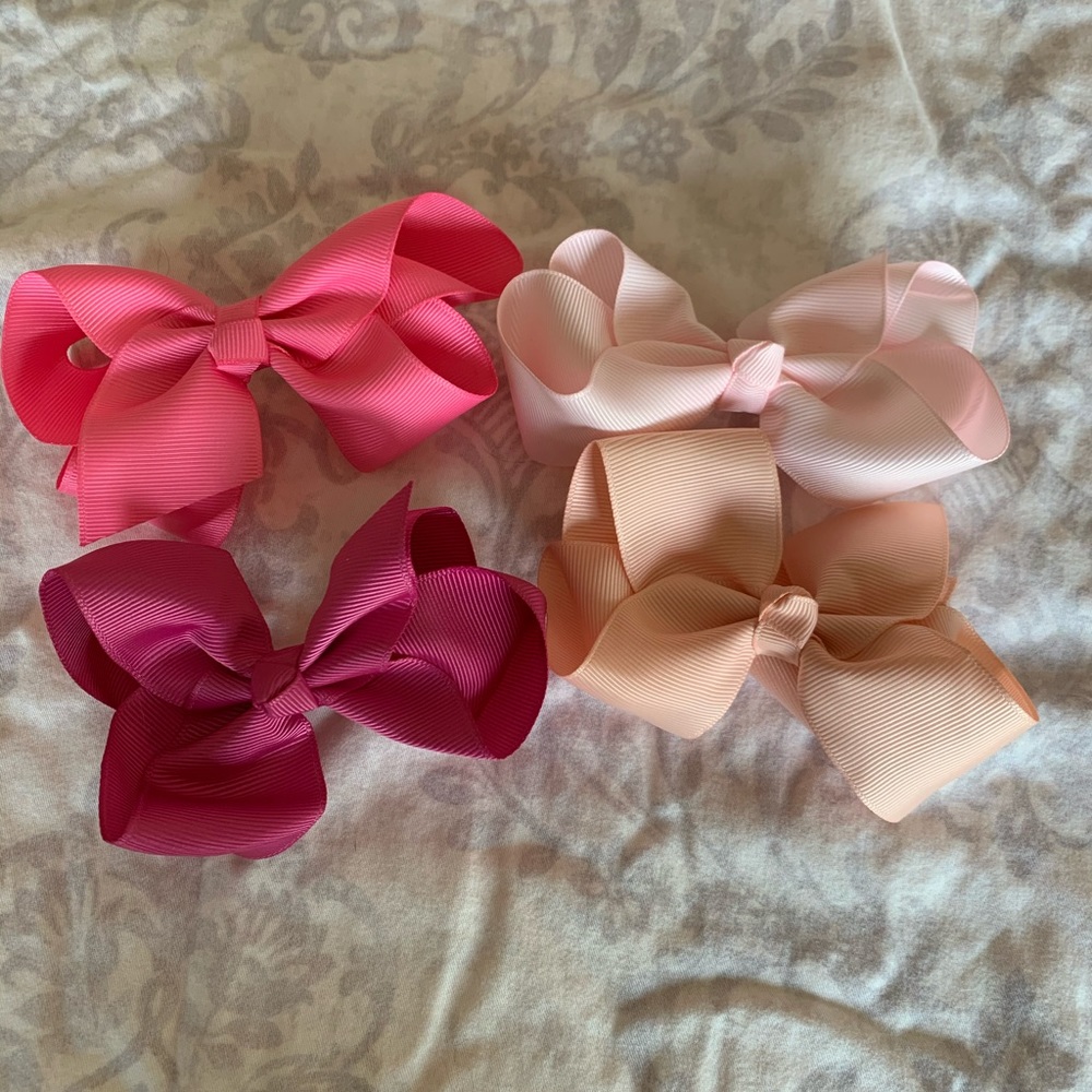 4 piece Bow Bundle 🎀
